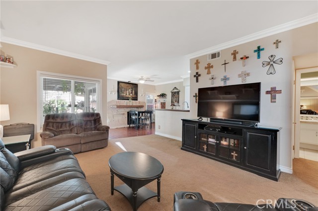 4833 Elderberry Avenue photo 7