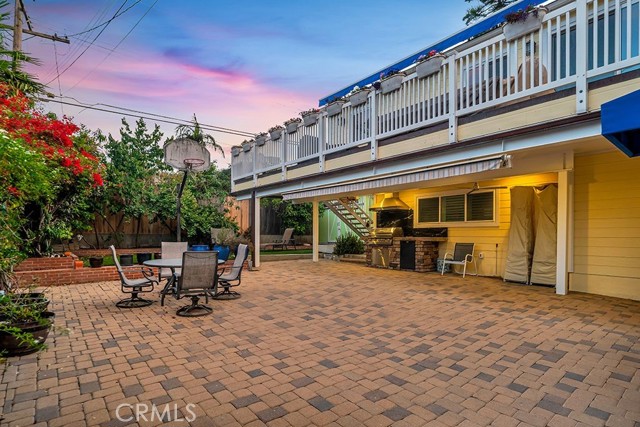 5858 Abernathy Drive, Los Angeles CA: https://media.crmls.org/medias/a12d222e-4f20-4974-804e-0c062c614ff6.jpg