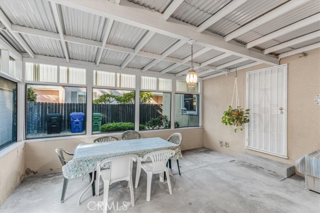 Detail Gallery Image 22 of 28 For 19612 Schoolcraft, Reseda,  CA 91335 - 3 Beds | 1 Baths