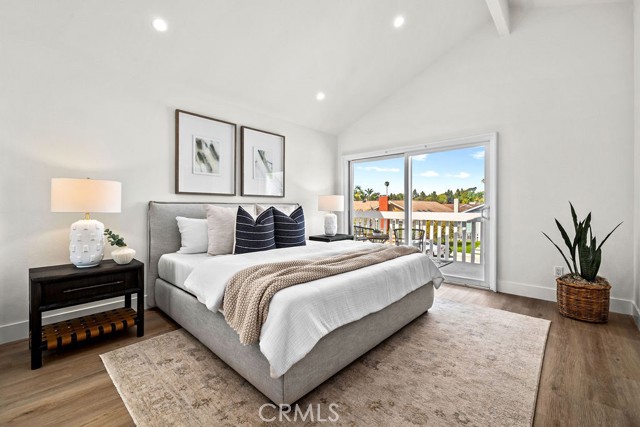 Detail Gallery Image 25 of 43 For 937 Carnation, Costa Mesa,  CA 92626 - 5 Beds | 3 Baths