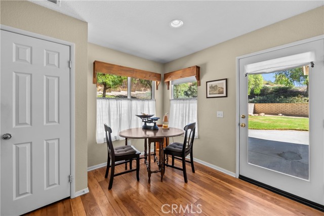29890 Berkshire photo 18