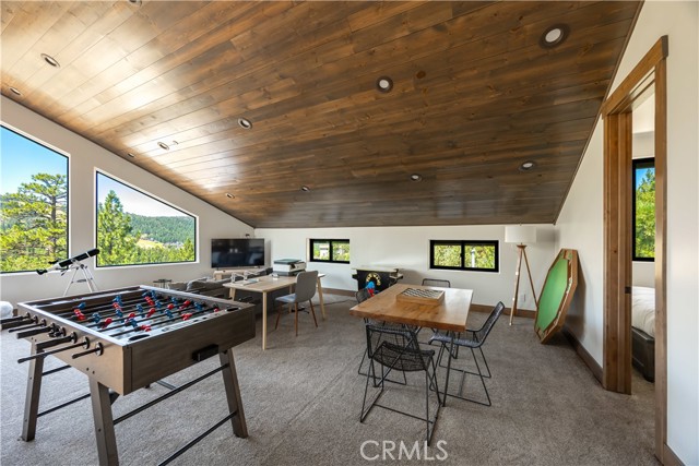 43778 Colusa Drive, Big Bear Lake CA: https://media.crmls.org/medias/a1307447-cf1c-4bf9-91e4-60282068853e.jpg