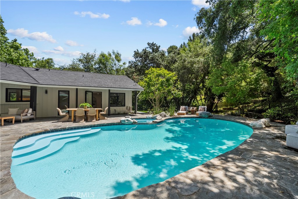 375 Berkshire Avenue La Canada Flintridge img 10