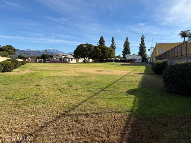 Image 36 of 48 For 405 S Azusa Ave