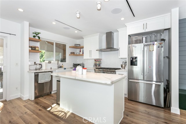 Detail Gallery Image 5 of 15 For 5629 Natick, Sherman Oaks,  CA 91411 - 3 Beds | 2 Baths