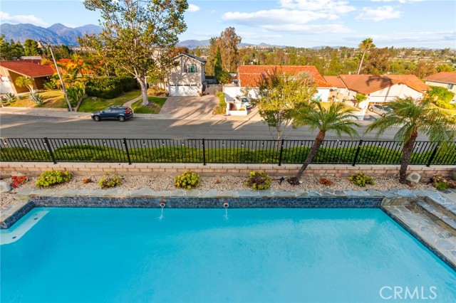 23382 Via Chiripa, Mission Viejo CA: https://media.crmls.org/medias/a1312464-a09a-4c54-875e-cd3d05e74f40.jpg
