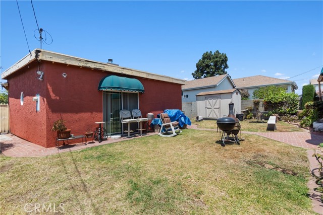 11028 Spinning Avenue, Inglewood CA: https://media.crmls.org/medias/a131b9da-c107-4c82-9fe2-ce23ad70e5c1.jpg