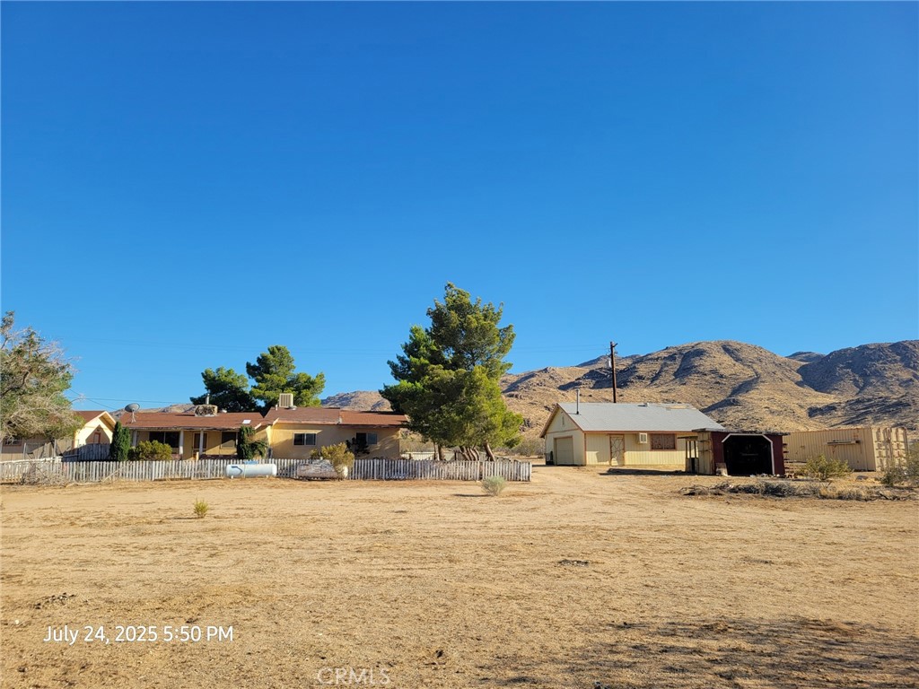 27177 Cahuilla Road