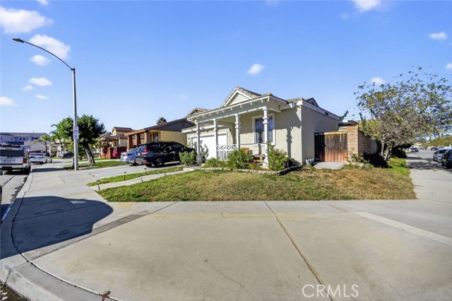 Detail Gallery Image 3 of 21 For 3968 Coral Haven Ct, Perris,  CA 92571 - 3 Beds | 2 Baths