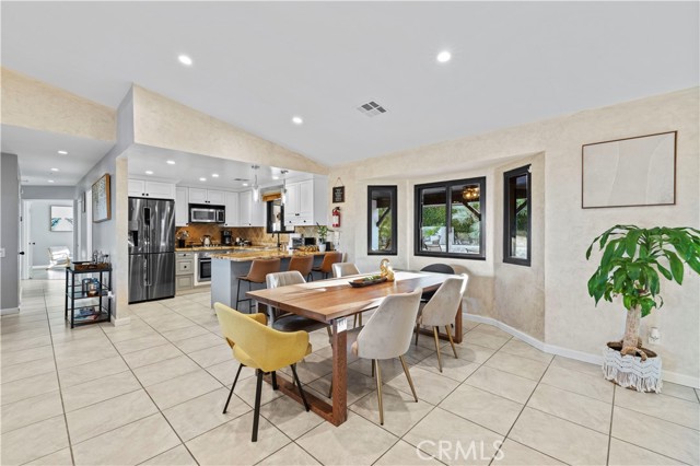 1757 Park View Drive, Palm Springs CA: https://media.crmls.org/medias/a132eba6-8169-4b40-bf81-153ffc9e01c2.jpg