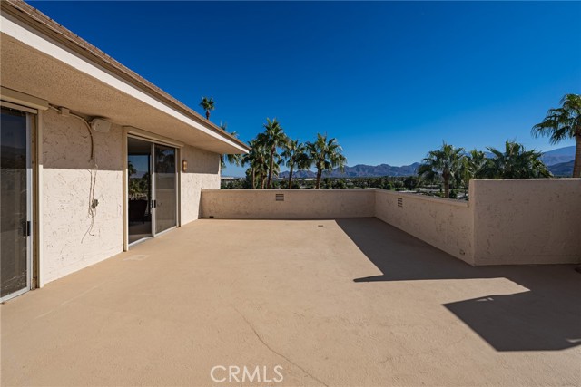 Detail Gallery Image 29 of 34 For 899 Island Dr #703,  Rancho Mirage,  CA 92270 - 3 Beds | 3/1 Baths