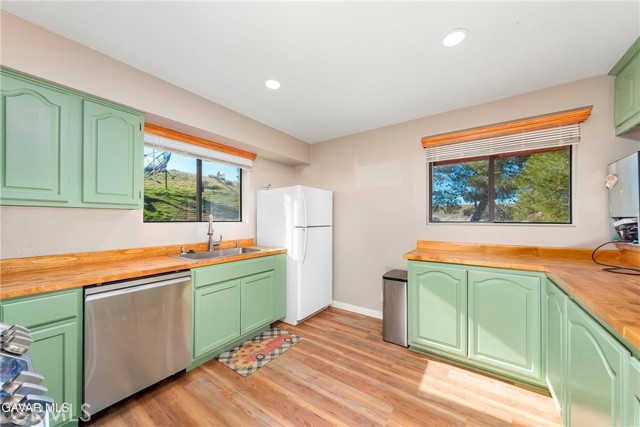 Detail Gallery Image 18 of 69 For 45408 160th, Lancaster,  CA 93536 - 1 Beds | 1 Baths