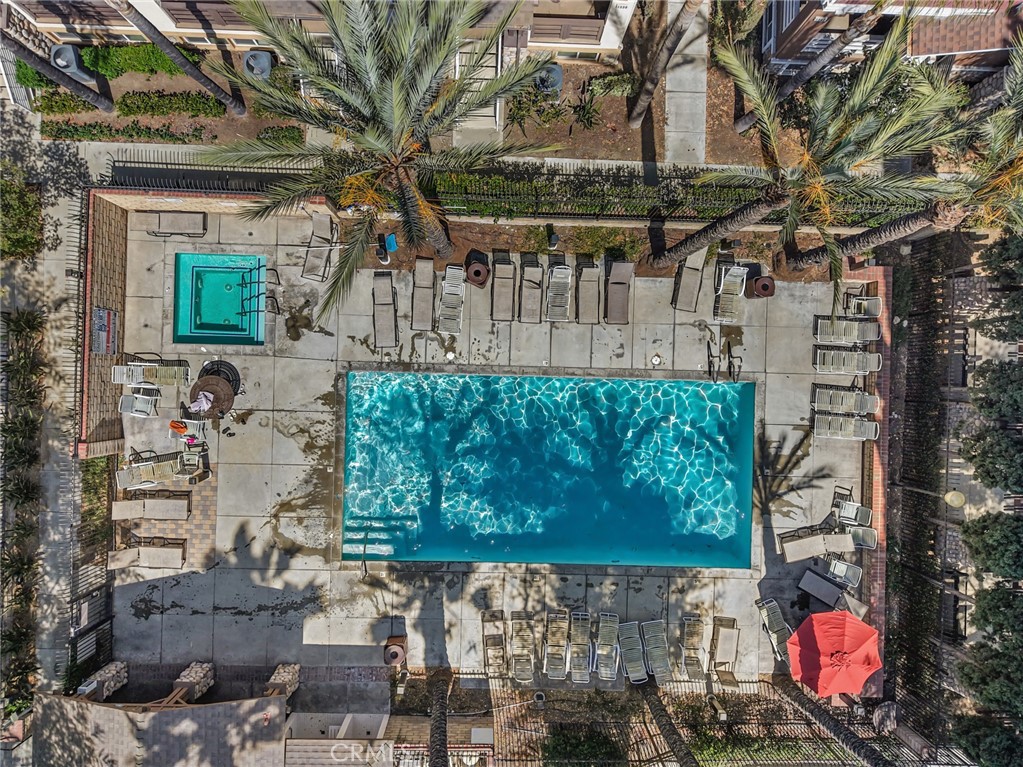 https://media.crmls.org/medias/a133ccb6-b7f7-4df1-ba34-6594fe8e8164.jpg?preset=X-Large