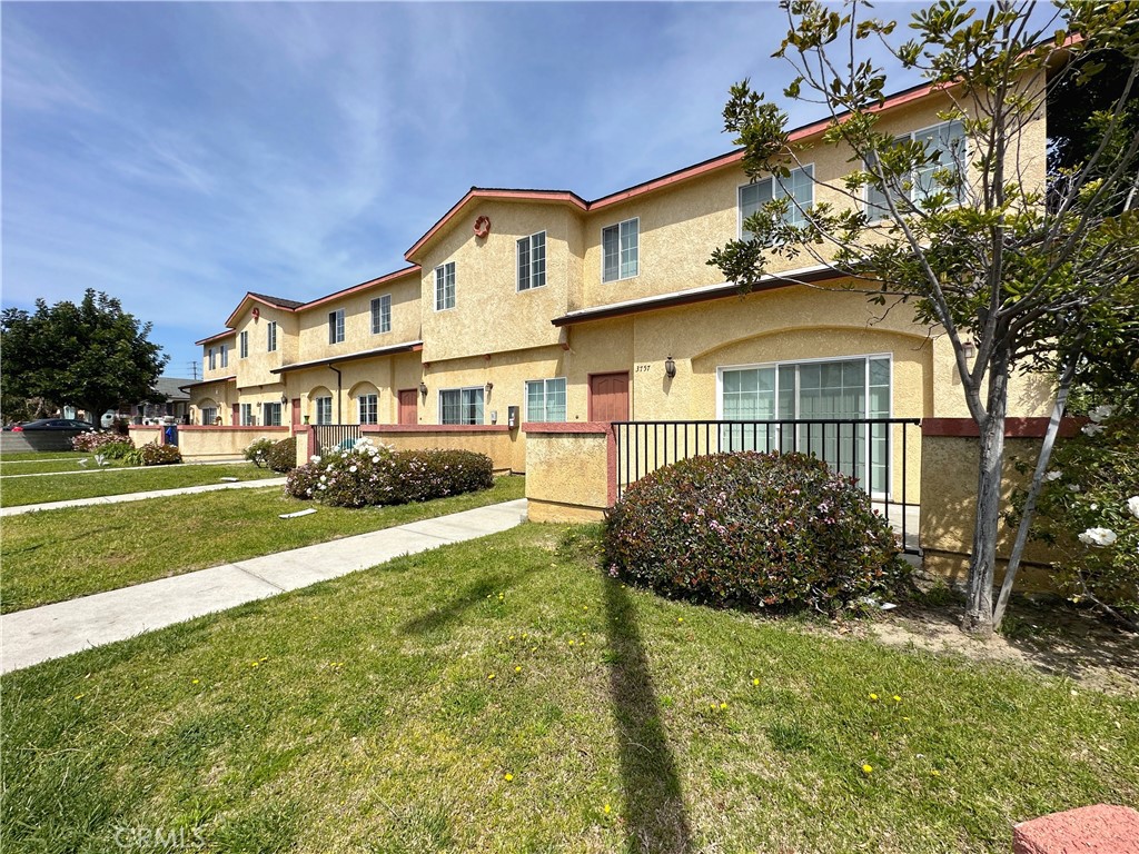 A13405D6 0033 4Fba Bdd7 78538Ca6Fb63 3757 E 52Nd Street, Maywood, Ca 90270 &Lt;Span Style='BackgroundColor:transparent;Padding:0Px;'&Gt; &Lt;Small&Gt; &Lt;I&Gt; &Lt;/I&Gt; &Lt;/Small&Gt;&Lt;/Span&Gt;