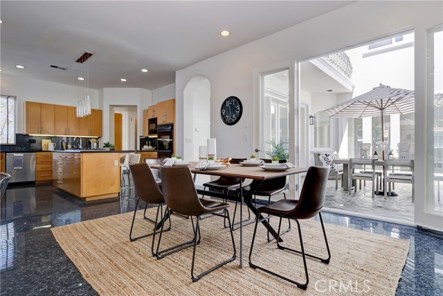 kitchen with breakfast area