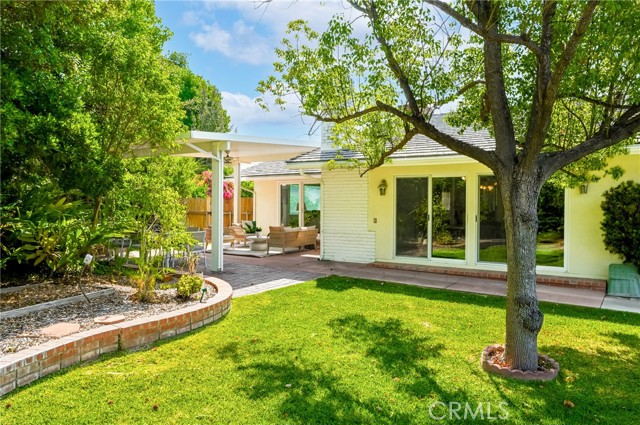 1521 Marendale Lane, Arcadia CA: https://media.crmls.org/medias/a1349830-561a-4ff4-ac88-f6aea8b39afb.jpg
