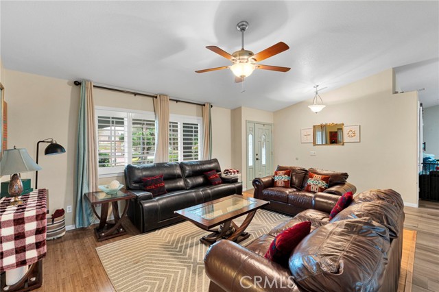 Detail Gallery Image 11 of 58 For 17777 Brazier, Riverside,  CA 92508 - 4 Beds | 3 Baths