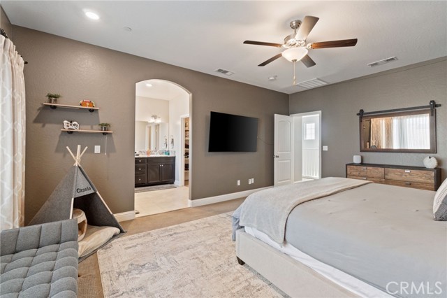 Detail Gallery Image 23 of 52 For 521 Blue Oak Ln, Madera,  CA 93636 - 4 Beds | 3/1 Baths