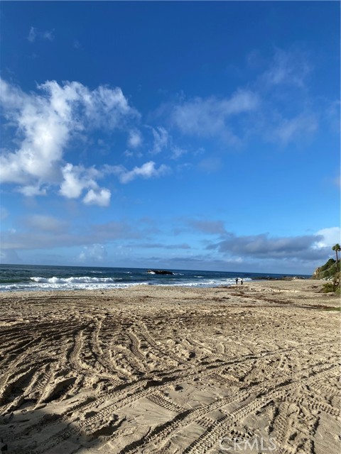 Detail Gallery Image 9 of 15 For 3446 Doheny Way, Dana Point,  CA 92629 - 3 Beds | 4 Baths