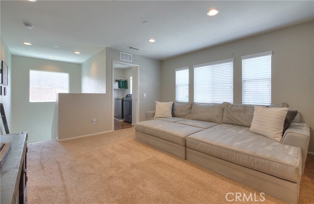 29428 Bamboo Court, Winchester CA: https://media.crmls.org/medias/a137fc55-77fe-4c6f-b8be-95f04715e332.jpg