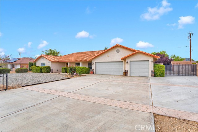 Detail Gallery Image 32 of 44 For 19804 Haida Rd, Apple Valley,  CA 92307 - 4 Beds | 3 Baths