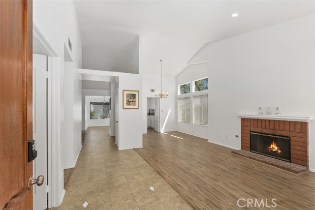 Image 4 of 26 For 24926 Regis Court