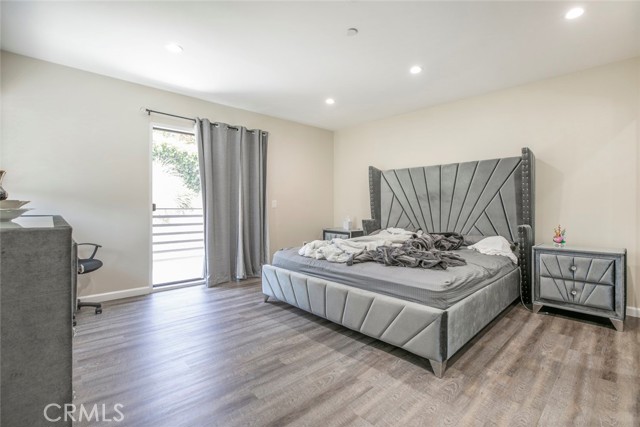 Detail Gallery Image 17 of 38 For 17465 Tuscan Dr, Granada Hills,  CA 91344 - 4 Beds | 3 Baths