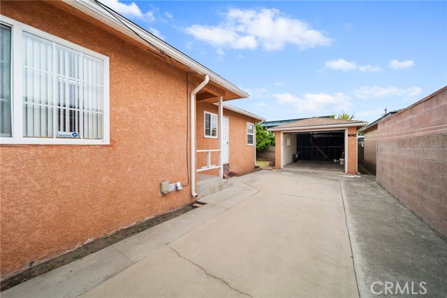 Detail Gallery Image 24 of 24 For 2034 W 165th St, Torrance,  CA 90504 - 3 Beds | 2 Baths
