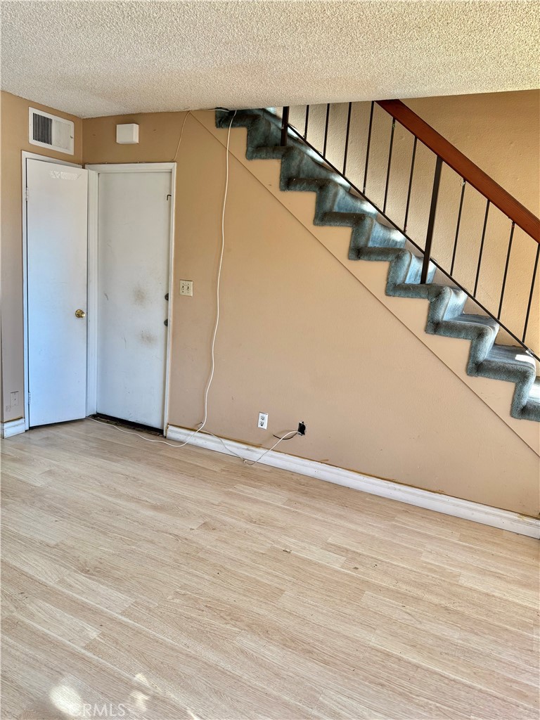 MLS #SR25278767 image #2