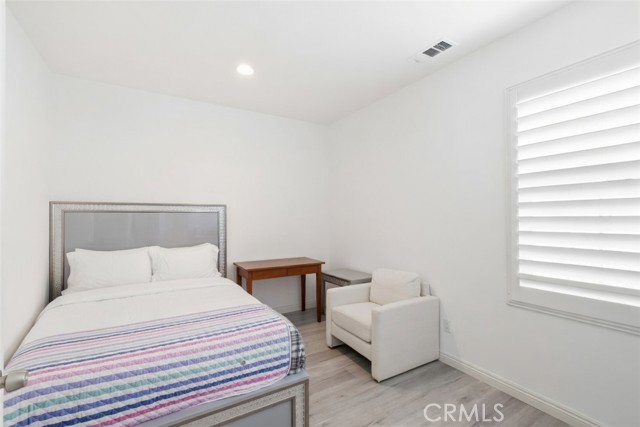 Detail Gallery Image 11 of 26 For 14648 Viva Dr, Corona,  CA 92880 - 6 Beds | 3/1 Baths