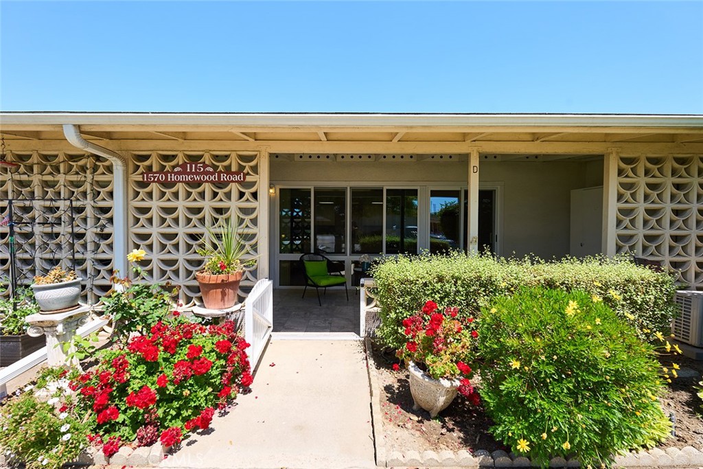 1570 Homewood 115D #115D