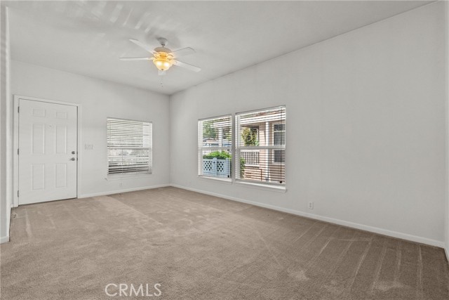 15455 Glenoaks Boulevard, Sylmar CA: https://media.crmls.org/medias/a13aba4f-0d22-4ac3-a603-c08eceabe706.jpg