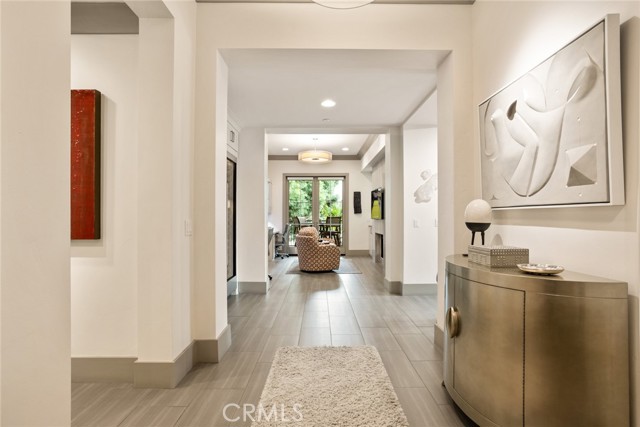 200 S Orange Grove Boulevard, Pasadena CA: https://media.crmls.org/medias/a13b90d2-c0ae-43bc-a0b5-f67098395a5f.jpg