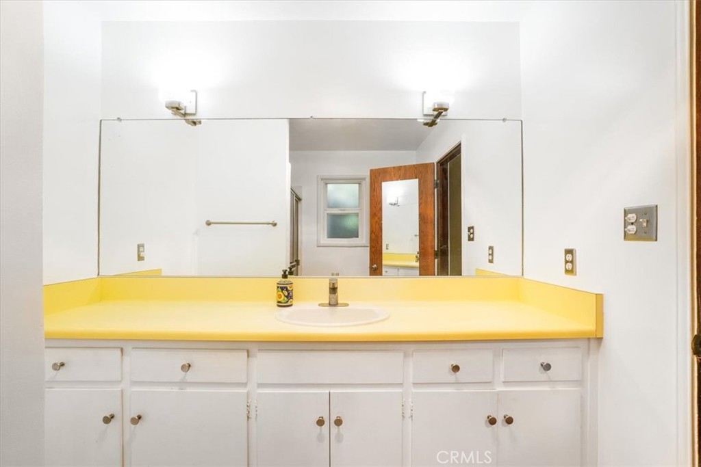 375 Berkshire Avenue La Canada Flintridge img 9