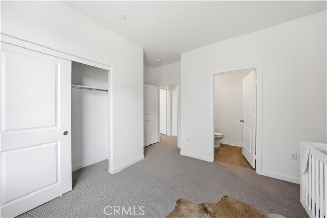 Detail Gallery Image 18 of 29 For 9425 N Sepulveda Blvd. #3,  North Hills,  CA 91343 - 2 Beds | 2/1 Baths