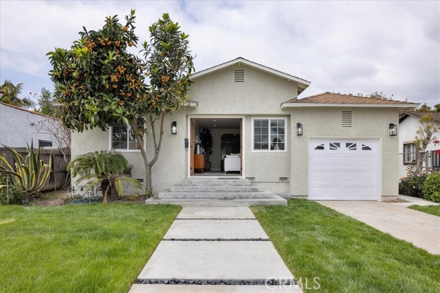 11927 Beatrice Street, Culver City CA: https://media.crmls.org/medias/a13ce4d5-d0c5-4d6a-8fab-098569a0e21b.jpg