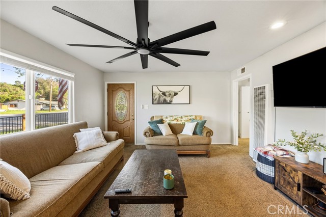 Detail Gallery Image 4 of 33 For 5204 Ensenada, Atascadero,  CA 93422 - 2 Beds | 2 Baths