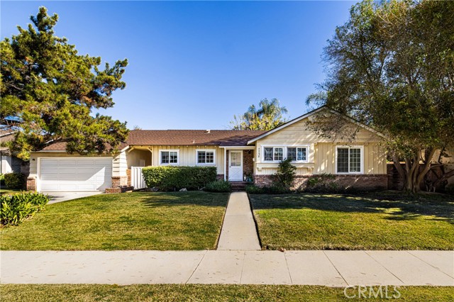 Detail Gallery Image 1 of 1 For 7738 Delco Ave, Winnetka,  CA 91306 - 4 Beds | 2 Baths