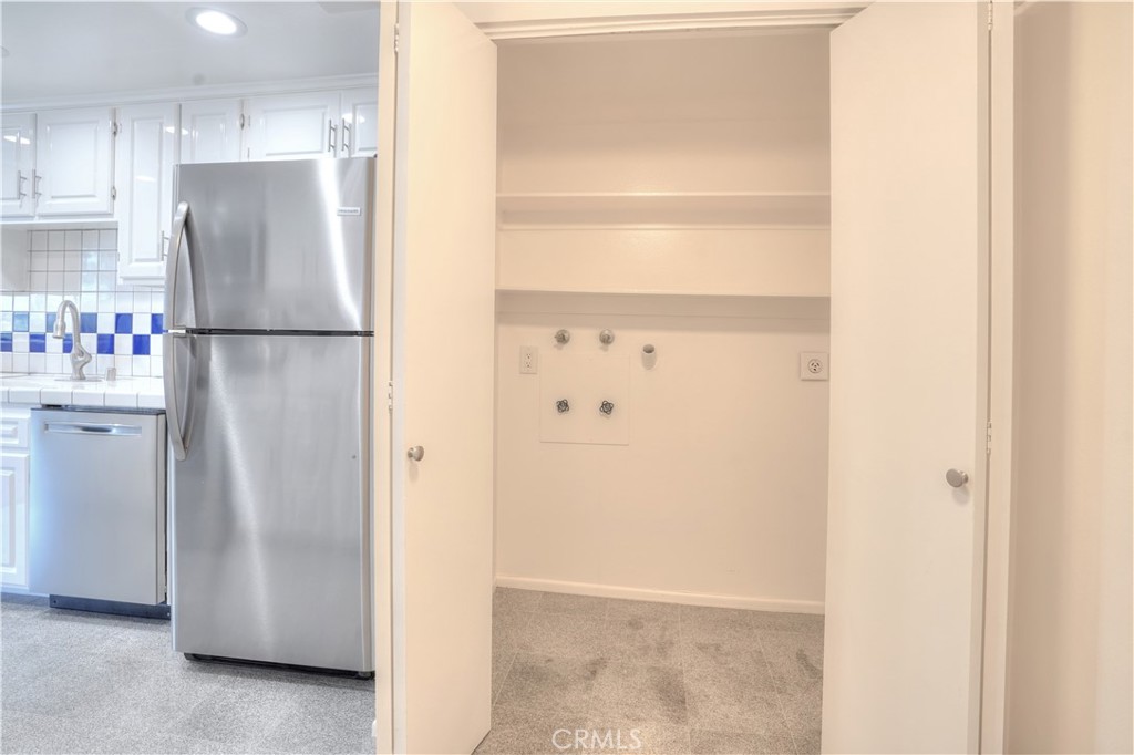 MLS #OC25238308 image #8