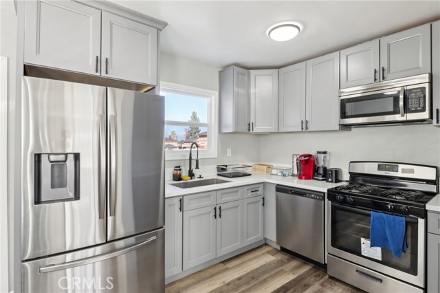 821 Lombard Drive, Redlands CA: https://media.crmls.org/medias/a14334e4-d109-49aa-8851-7e402d0f5a39.jpg