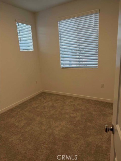 Detail Gallery Image 14 of 21 For 32879 Manhattan Ave, Winchester,  CA 92596 - 4 Beds | 2/1 Baths