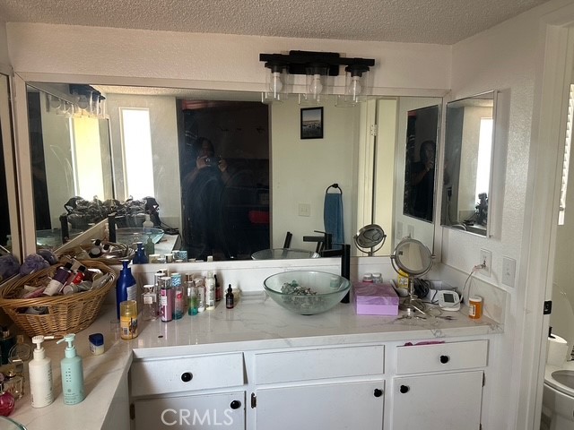 Detail Gallery Image 20 of 24 For 23587 Parkland Ave, Moreno Valley,  CA 92557 - 3 Beds | 2/1 Baths