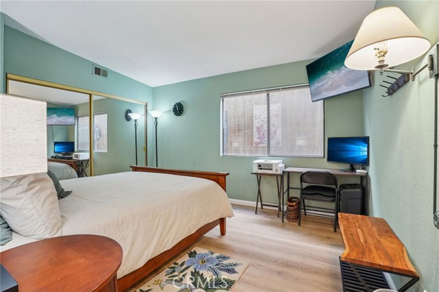 Image 17 of 35 For 1718 Herrin Street