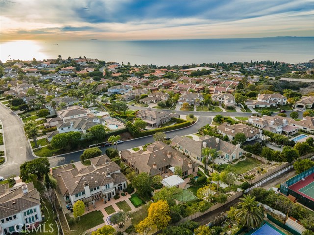 23 Anacapa, Rolling Hills Estates, California 90274, 4 Bedrooms Bedrooms, ,3 BathroomsBathrooms,Residential,Sold,Anacapa,PV22002600