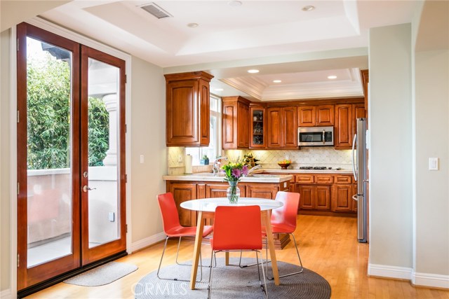 2411 Carnegie Lane, Redondo Beach, California 90278, 4 Bedrooms Bedrooms, ,3 BathroomsBathrooms,Residential,Sold,Carnegie,SB17036345