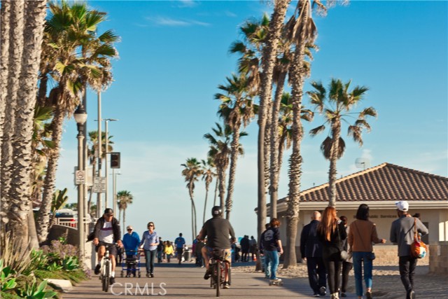 Detail Gallery Image 24 of 30 For 502 12th, Huntington Beach,  CA 92648 - 3 Beds | 2 Baths