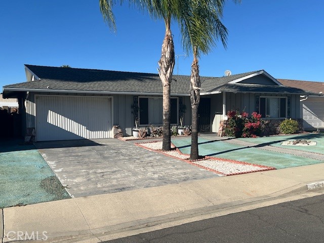 Detail Gallery Image 3 of 73 For 1140 Amberwood Dr, Hemet,  CA 92543 - 2 Beds | 2 Baths