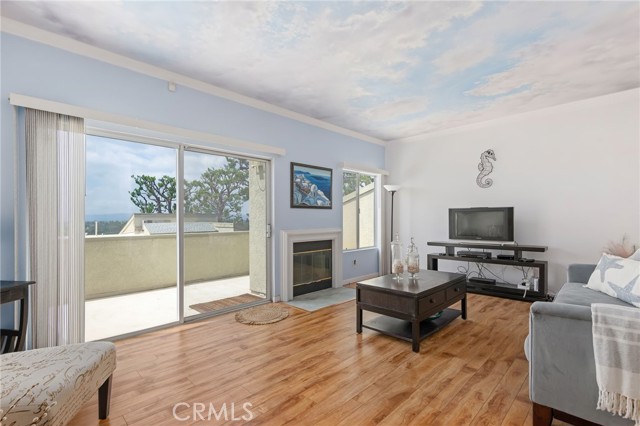 15760 Midwood Drive, Granada Hills CA: https://media.crmls.org/medias/a14854ce-e9d4-44aa-ac5e-622e1c5723ac.jpg