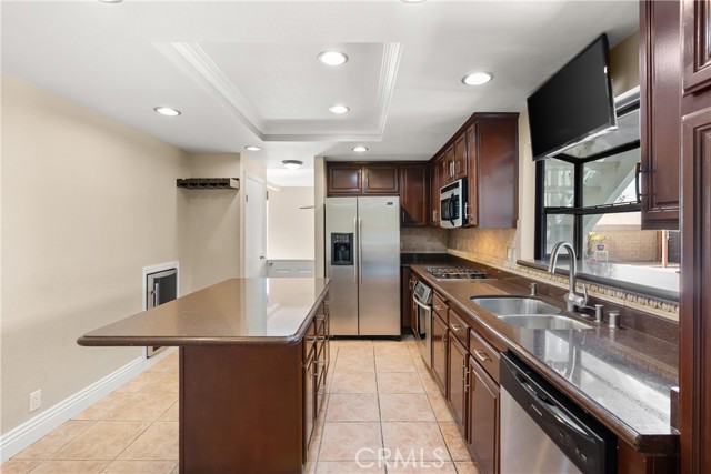 8449 E Meadowridge Street, Anaheim CA: https://media.crmls.org/medias/a1496bed-27a6-4c2a-b355-40454df619da.jpg