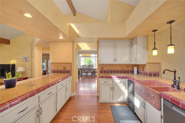 Detail Gallery Image 26 of 74 For 1873 Paseo La Paz, Pomona,  CA 91768 - 3 Beds | 2 Baths